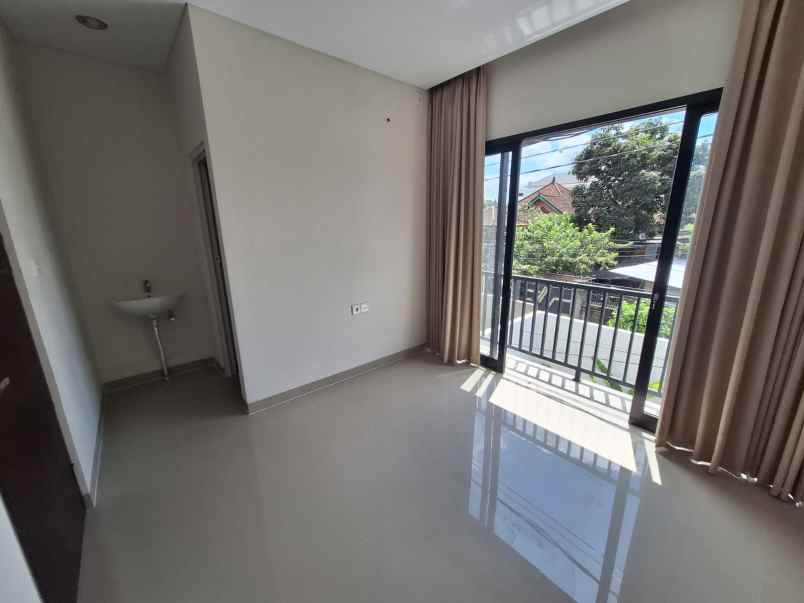 for sale leasehold brand new villa close to canggu