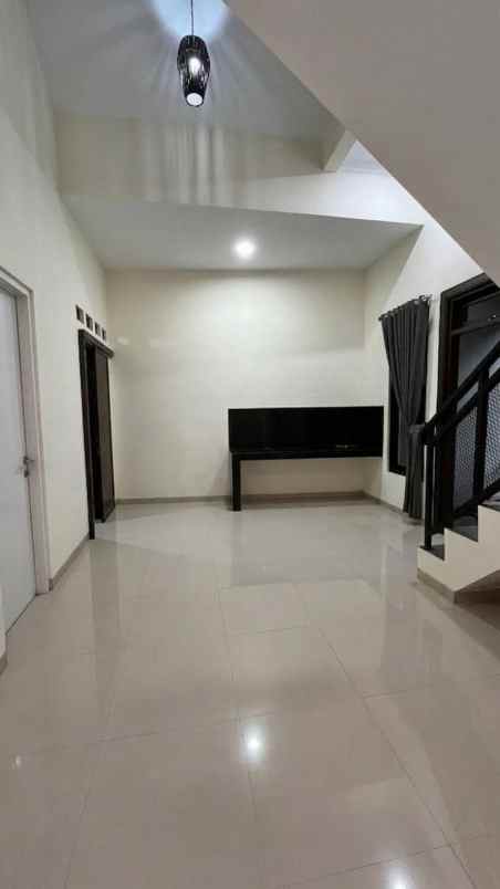 griya tirta asri 2 hunian elegan luas di mlati sleman