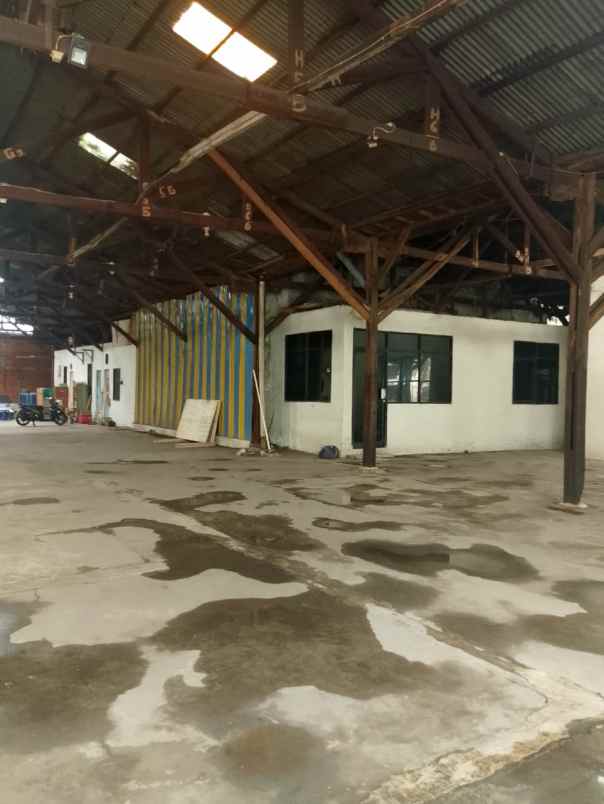 gudang di jatinegara kaum pulo gadung jakarta timur