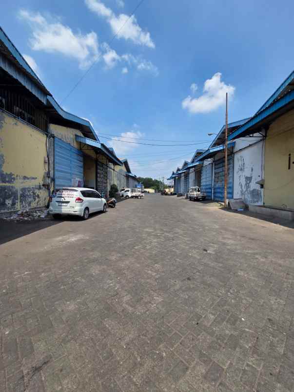 gudang margomulyo jaya surabaya