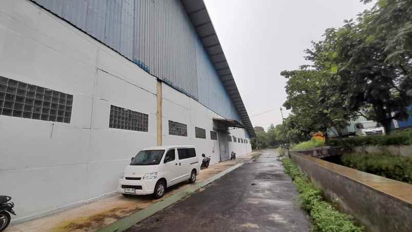 gudang sewa di gedebage akses kontainer 40ft