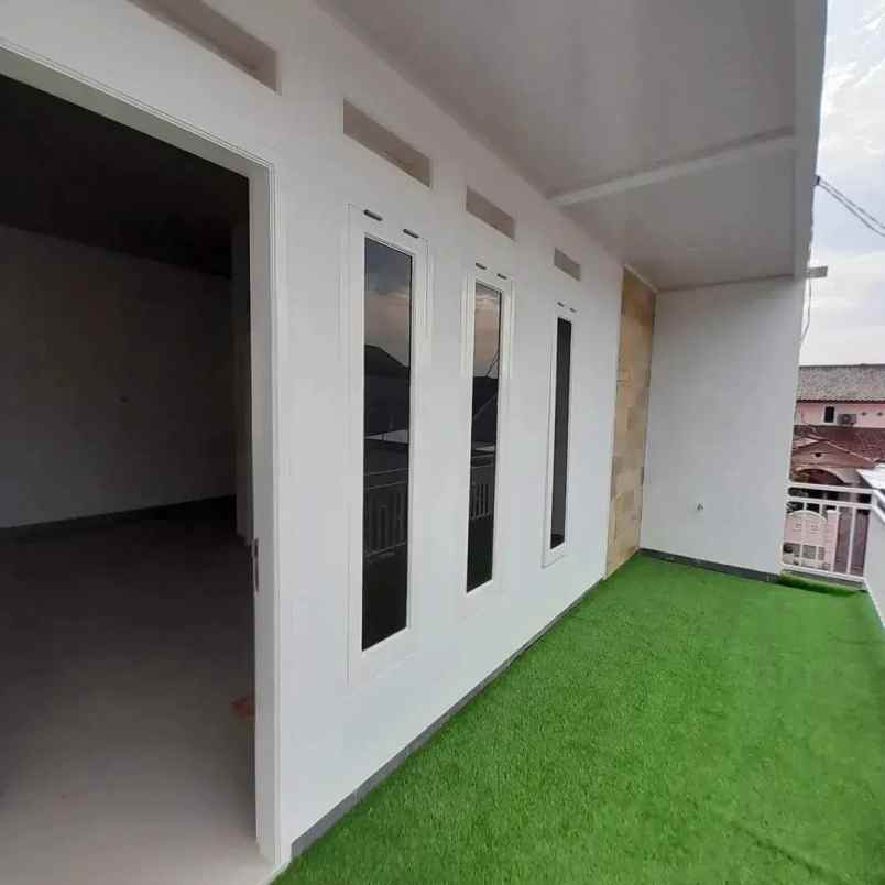 jual rumah baru town house larangan tangerang
