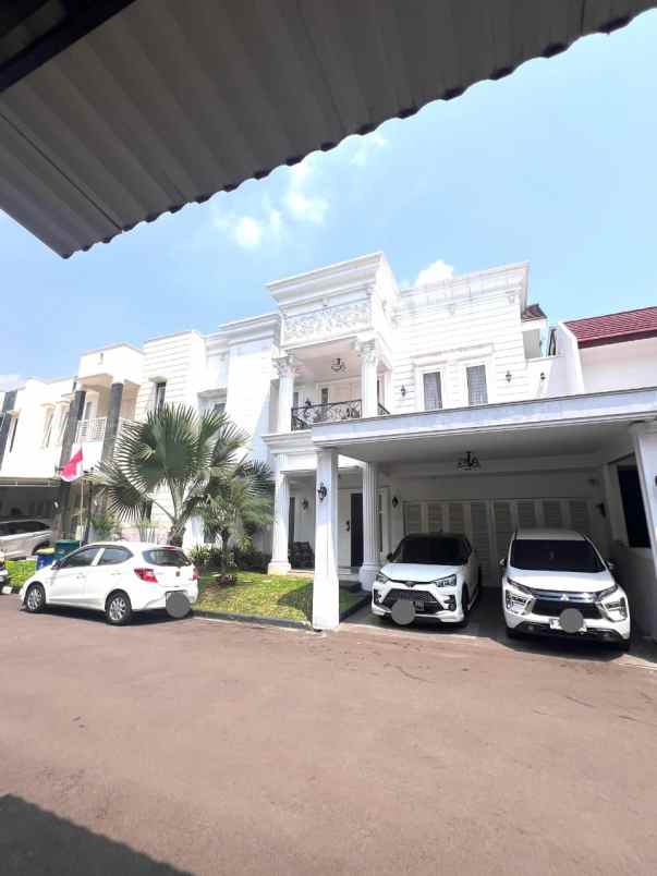 jual rumah mewah private pool pejaten