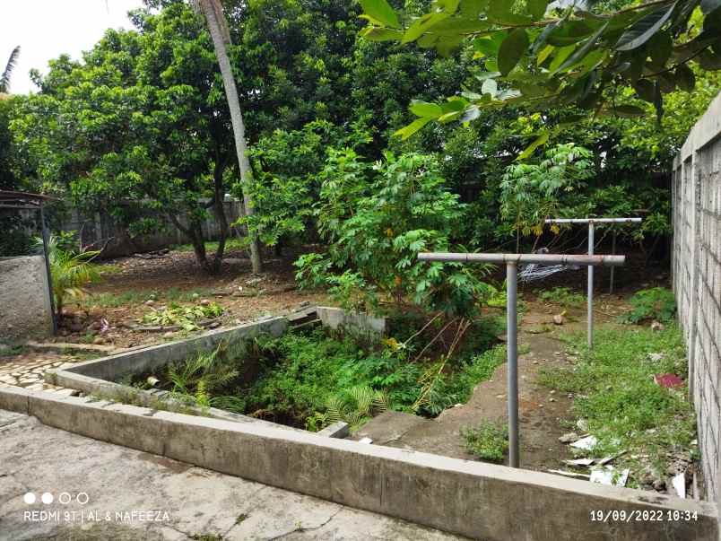 jual rumah strategis bonus 5 toko di cibinong