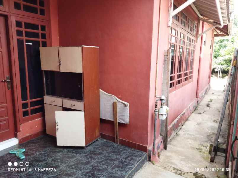 jual rumah strategis bonus 5 toko di cibinong