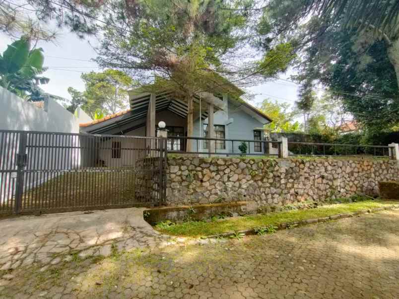 jual rumah villa di katumiri cihanjuang siap huni