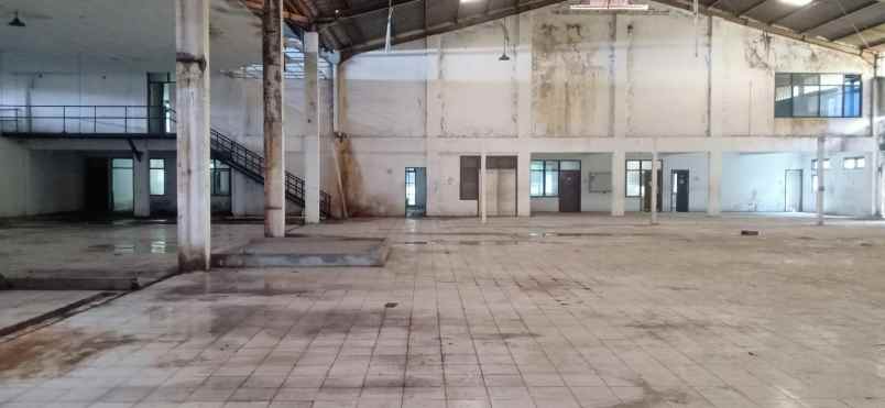 jual sewa gudang berbek industri