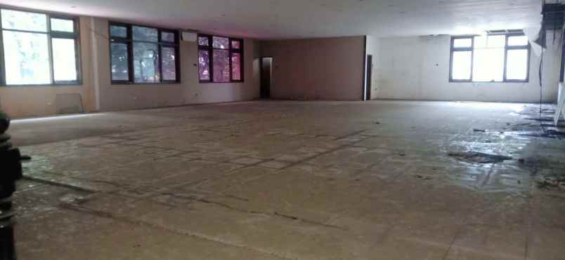 jual sewa gudang berbek industri