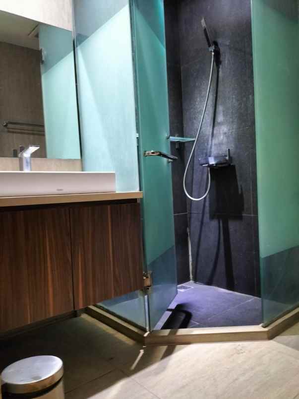 jual thamrin executive residence 3 br full furnished