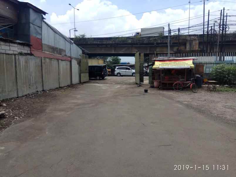 komersial jl lodan ancol jakarta utara