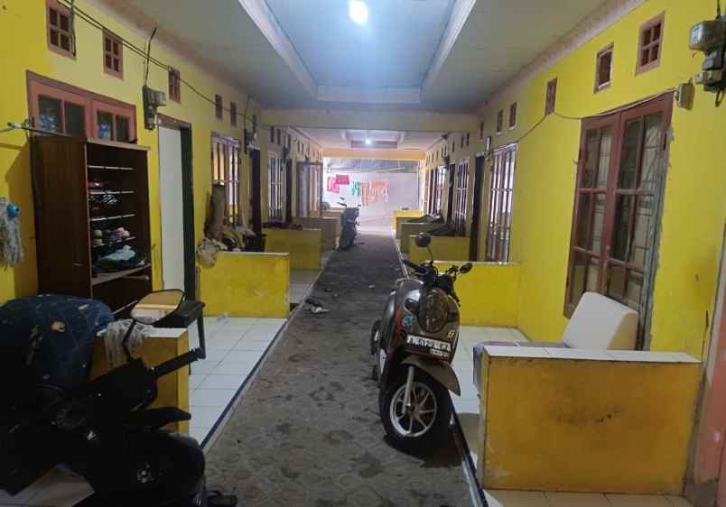 kostan kontrakan 15 pintu di kelapa dua kota serang