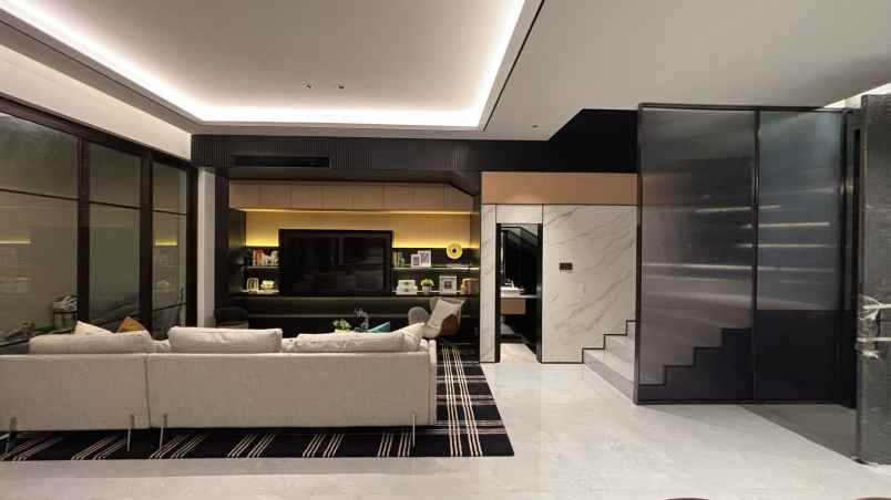 new cluster the allegra casa de lago 2 lantai