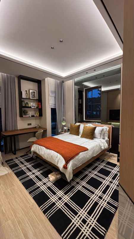 new cluster the allegra casa de lago 2 lantai