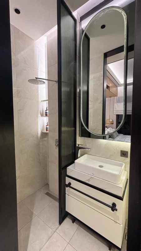 new cluster the allegra casa de lago 2 lantai