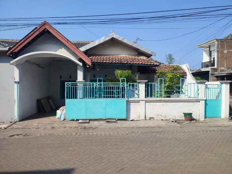 rumah 10 menit dari nestle unit kejayan pasuruan