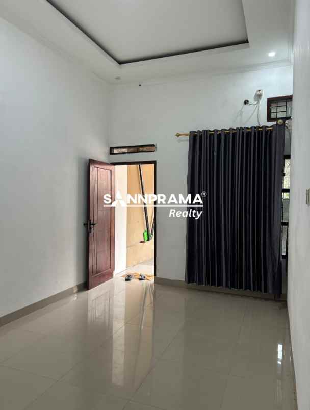 rumah apik terawat dalam cluster di pasir putih depok