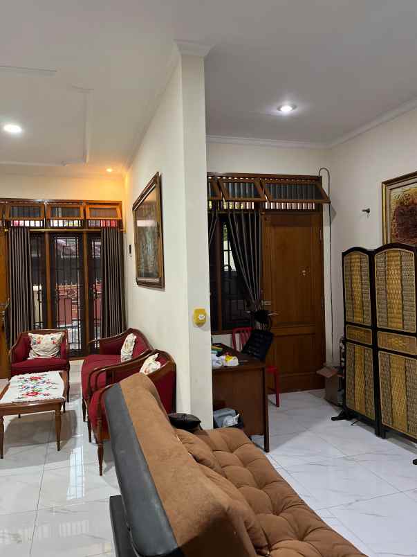 rumah asri di duren sawit jakarta timur