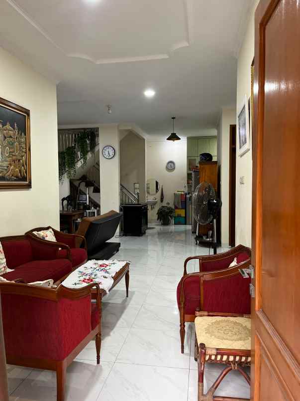 rumah asri di duren sawit jakarta timur