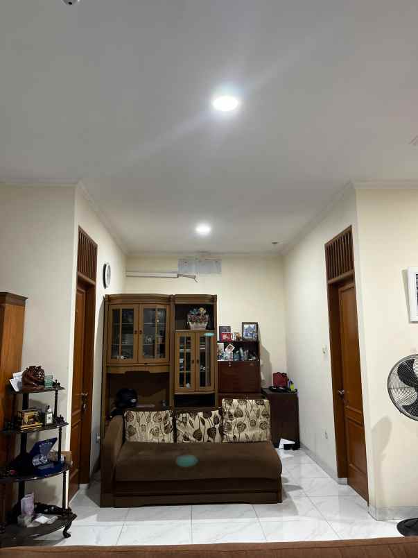 rumah asri di duren sawit jakarta timur