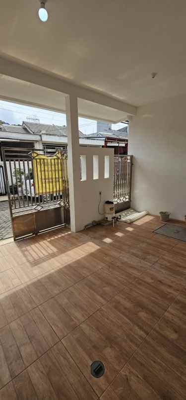 rumah baru renov di poris residence tangerang