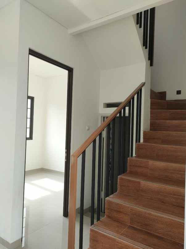rumah cluster 747 jt an di pekapuran cimanggis depok