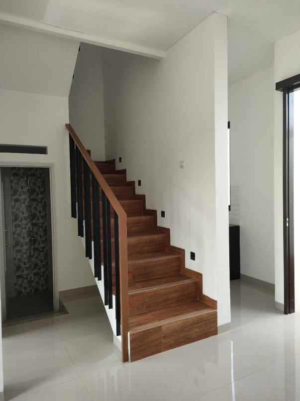 rumah cluster 747 jt an di pekapuran cimanggis depok