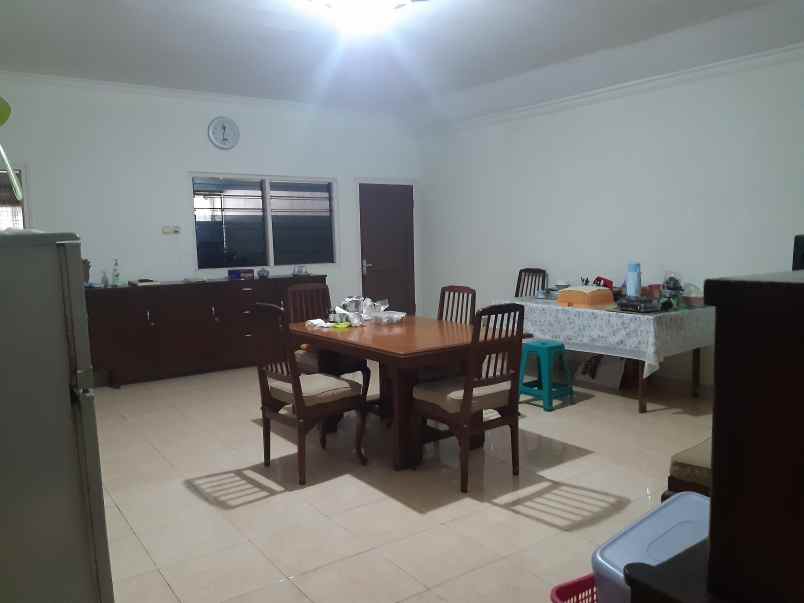 rumah di kaliwates dekat lippo mall jember