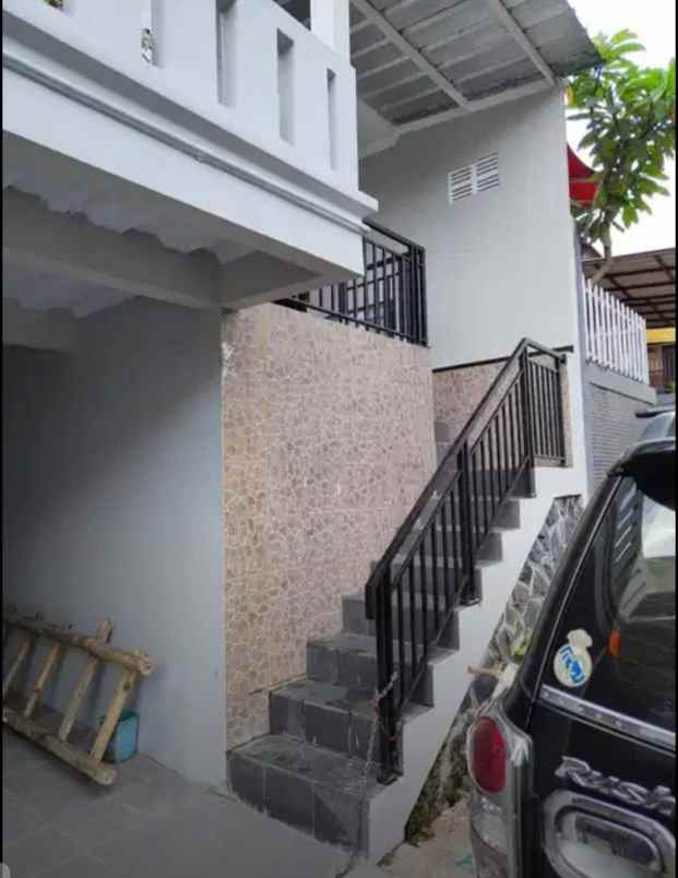 rumah di komplek dgn air bersih lingkungan nyaman shm