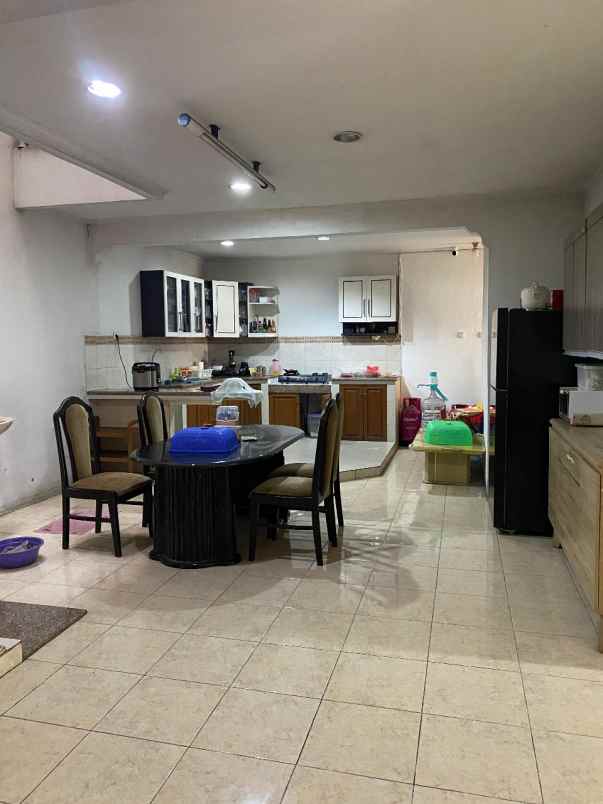 rumah dijual di tanjung duren