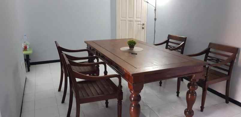 rumah dijual taman pondok indah surabaya barat