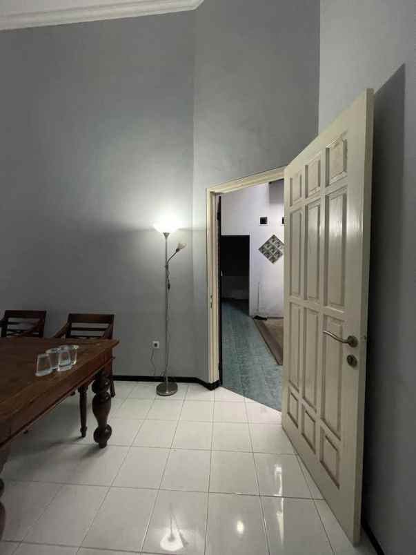 rumah dijual taman pondok indah surabaya barat