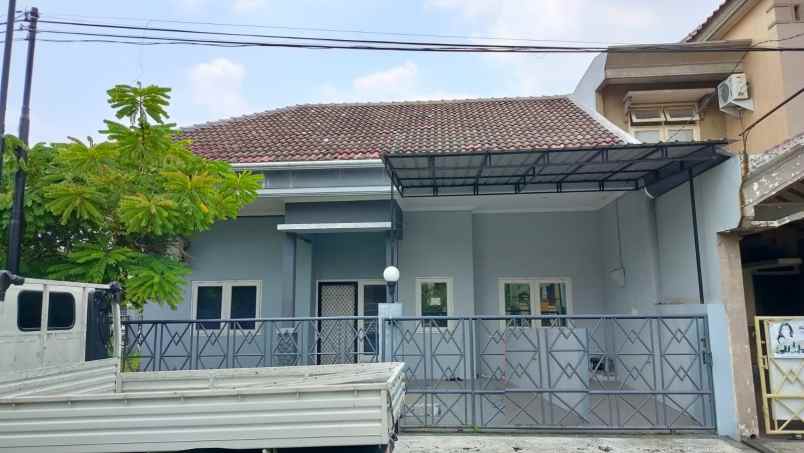 rumah dijual taman pondok indah surabaya barat