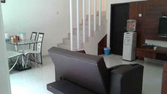 rumah dijual tenggilis mejoyo selatan surabaya