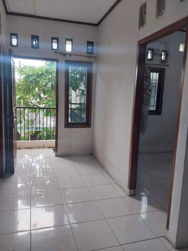 rumah fajar baru cengkareng barat jak bar