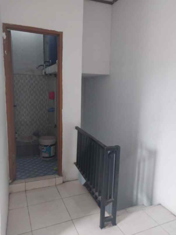 rumah fajar baru cengkareng barat jak bar