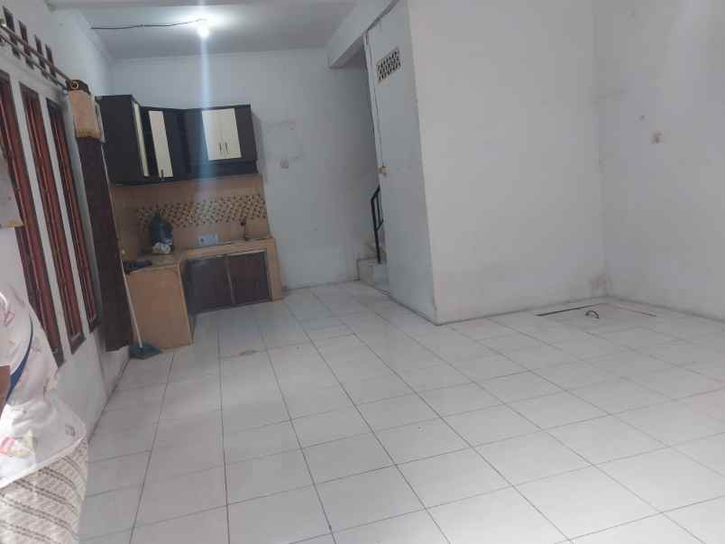 rumah fajar baru cengkareng barat jak bar