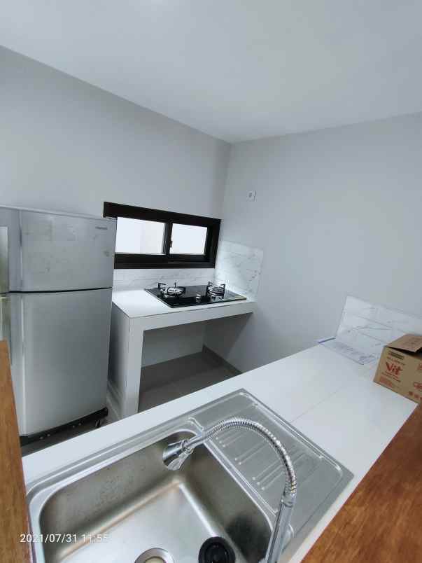 rumah grogol limo depok