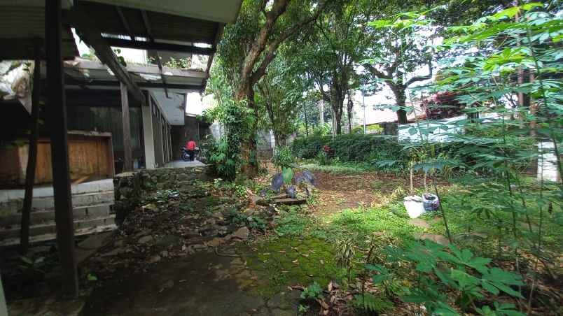 rumah hitung tanah kawasan sukajadi dekat ke pvj