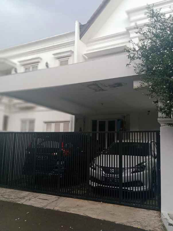 rumah jl basuki rahmat