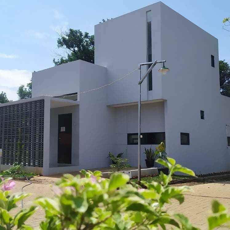 rumah jl h saman mekarsari