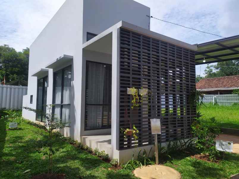rumah jl h saman mekarsari