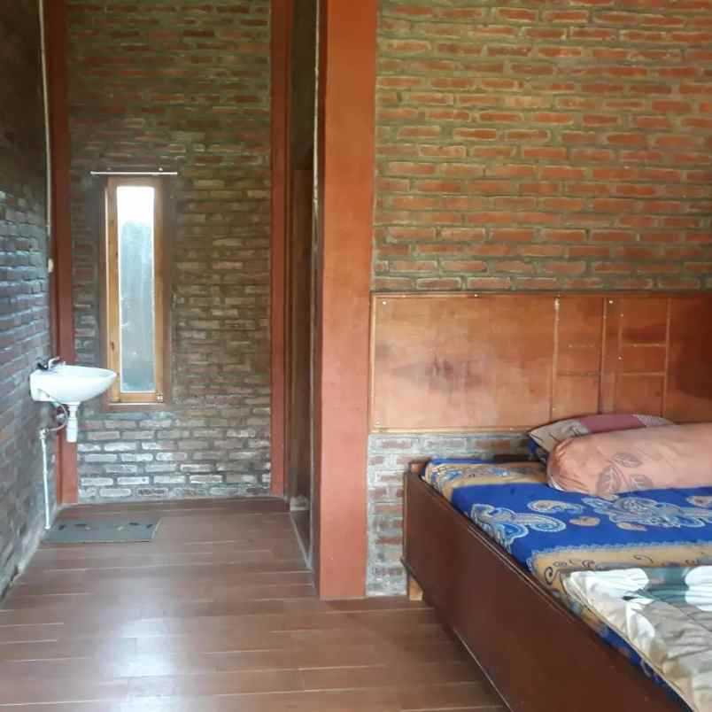 rumah jl kawah papandayan desa