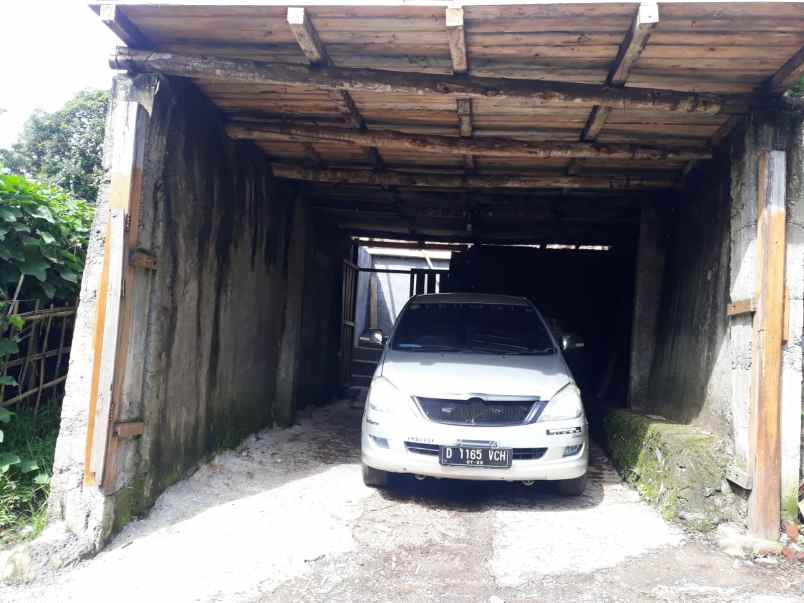 rumah jl kawah papandayan desa