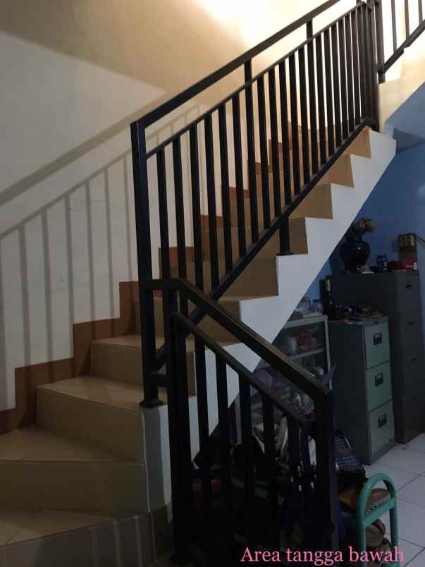 rumah jln poncol indah cirendeu