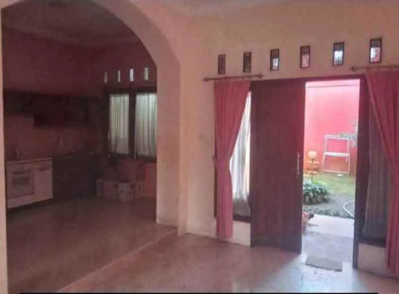 rumah kawasan elite banyumanik semarang