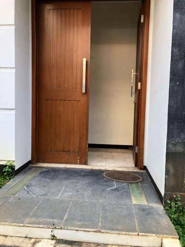 rumah kebayoran baru