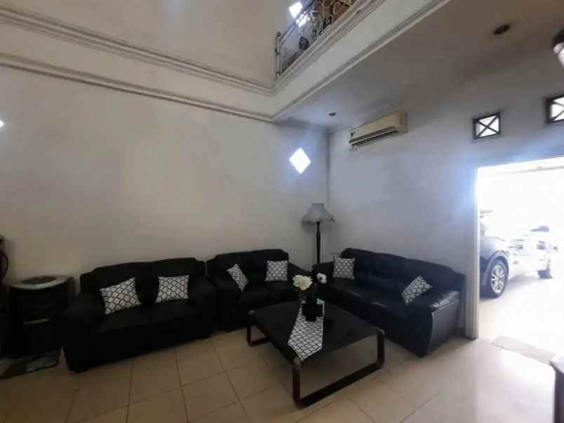 rumah komplek pulo gebang indah