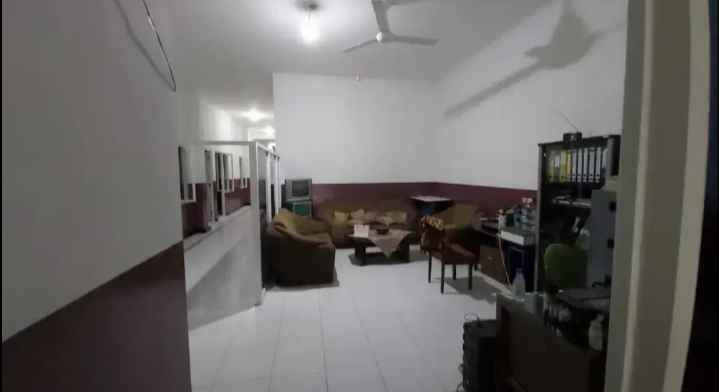 rumah kost 3 lantai poros jalan raya di suhat malang