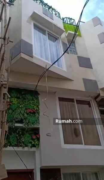 rumah mampang prapatan