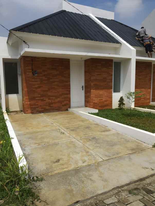 rumah meruyung limo depok